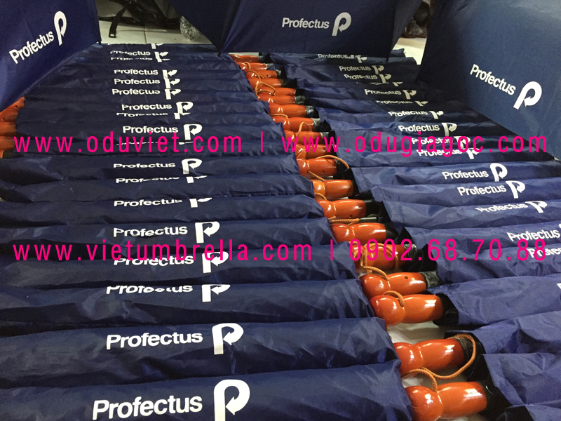 xưởng sản xuất ô dù cầm tay in logo quảng cáo